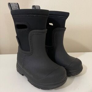 UGG‎ Droplet Mid Rain Boots Kids Size 6 Black Waterproof Pull On 1143783T